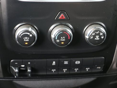 Used 2016 RAM 3500 Tradesman w/ Power & Remote Entry Group AWD/4WD image 16