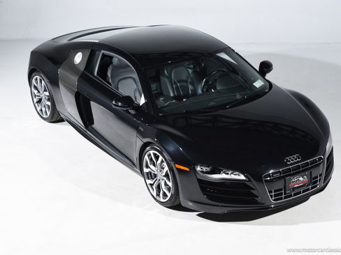 Used 2010 Audi R8 V10 image 6