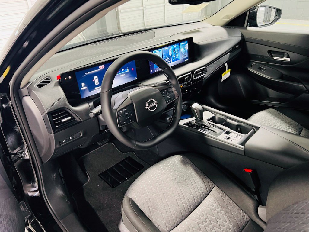 New 2027 Nissan Sentra SV FWD image 19