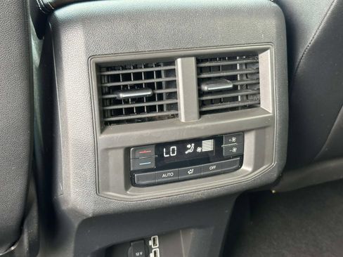 Used 2021 Volkswagen Atlas SE AWD/4WD image 15
