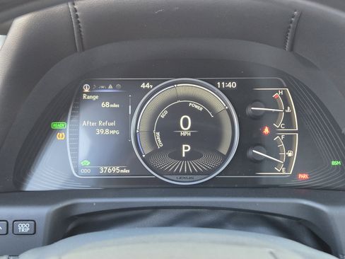 Used 2020 Lexus ES 300h w/ Premium Package image 23