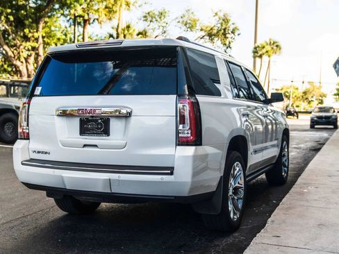 Used 2018 GMC Yukon Denali w/ Open Road Package image 13
