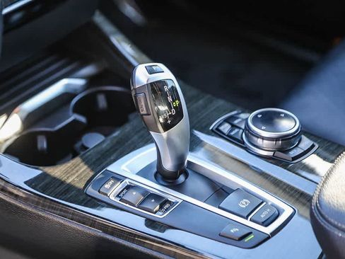 Used 2015 BMW X3 sDrive28i image 14