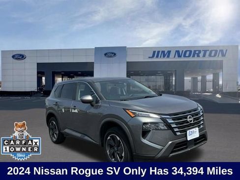 Used 2024 Nissan Rogue SV AWD/4WD image 1