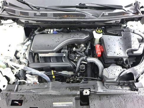 Used 2022 Nissan Rogue Sport SL w/ Premium Package image 26