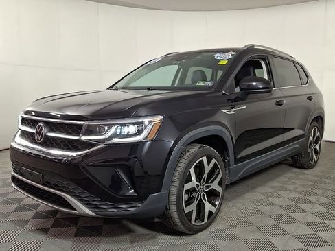 Used 2022 Volkswagen Taos SEL image 6