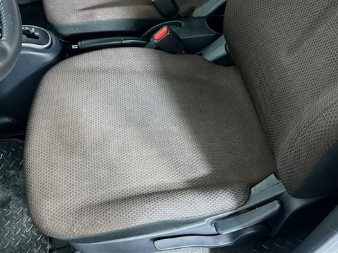 Used 2012 Mitsubishi i SE RWD image 16