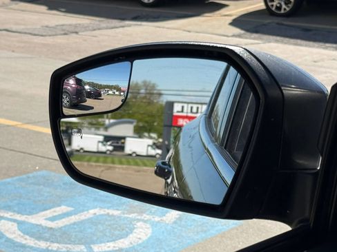 Used 2019 Ford Escape SEL AWD/4WD image 42