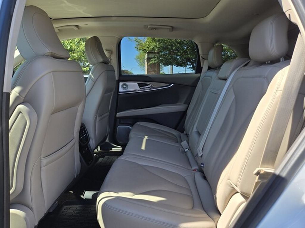 Used 2022 Lincoln Nautilus Reserve w/ Equipment Group 202A AWD/4WD image 14