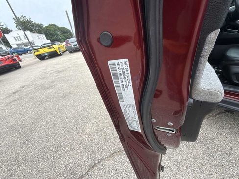 Used 2022 Jeep Compass Latitude w/ Sun and Sound Group AWD/4WD image 34