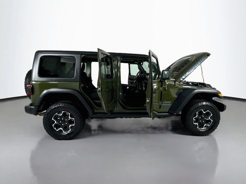 Used 2023 Jeep Wrangler Unlimited Rubicon 4xe w/ Cold Weather Group AWD/4WD image 26