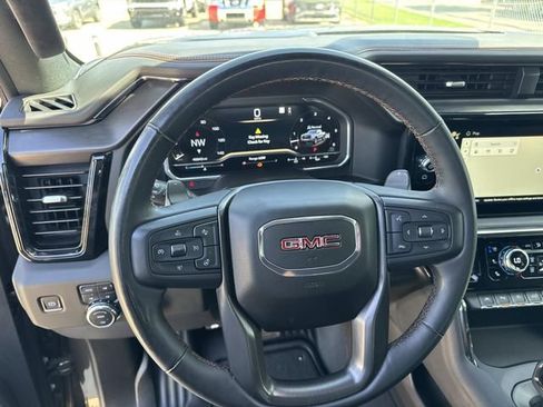 Used 2023 GMC Sierra 1500 AT4 w/ Technology Package AWD/4WD image 42