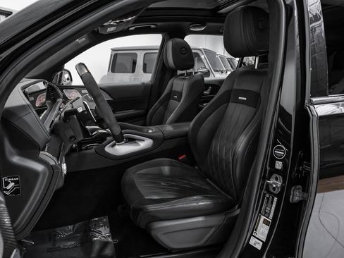 Used 2023 Mercedes-Benz GLS 63 AMG 4MATIC image 32