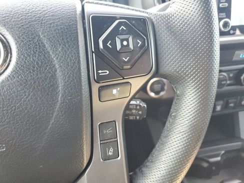 Certified 2023 Toyota Tacoma TRD Off-Road w/ Advanced Technology Package AWD/4WD image 21