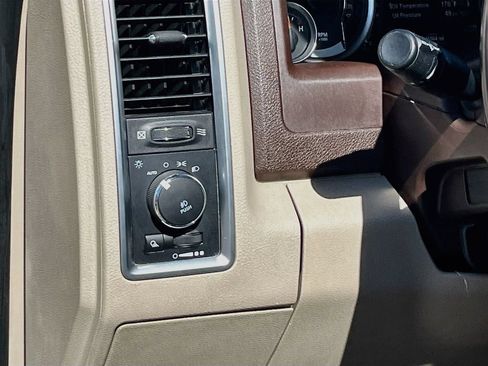 Used 2017 RAM 1500 Lone Star RWD image 10