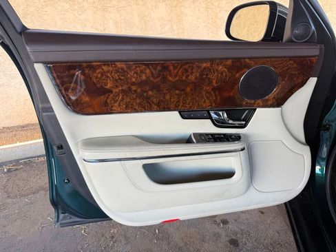 Used 2012 Jaguar XJ L RWD image 32