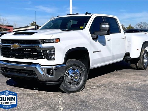 New 2026 Chevrolet Silverado 3500 LT w/ All Star Edition image 1