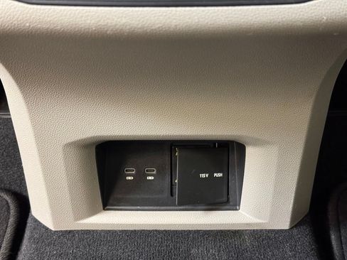 Used 2022 Volkswagen Atlas SE AWD/4WD image 30
