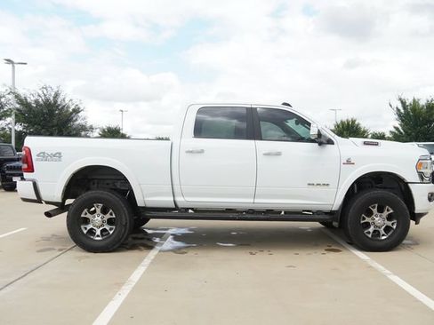 Used 2022 RAM 2500 Laramie AWD/4WD image 10