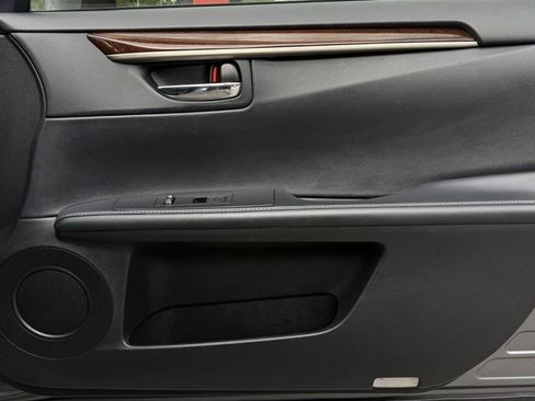 Used 2014 Lexus ES 350 w/ Premium Package FWD image 40