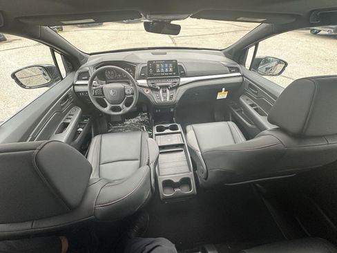 New 2026 Honda Odyssey Sport-L image 24
