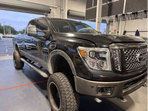 Used 2017 Nissan Titan Platinum Reserve AWD/4WD image 3
