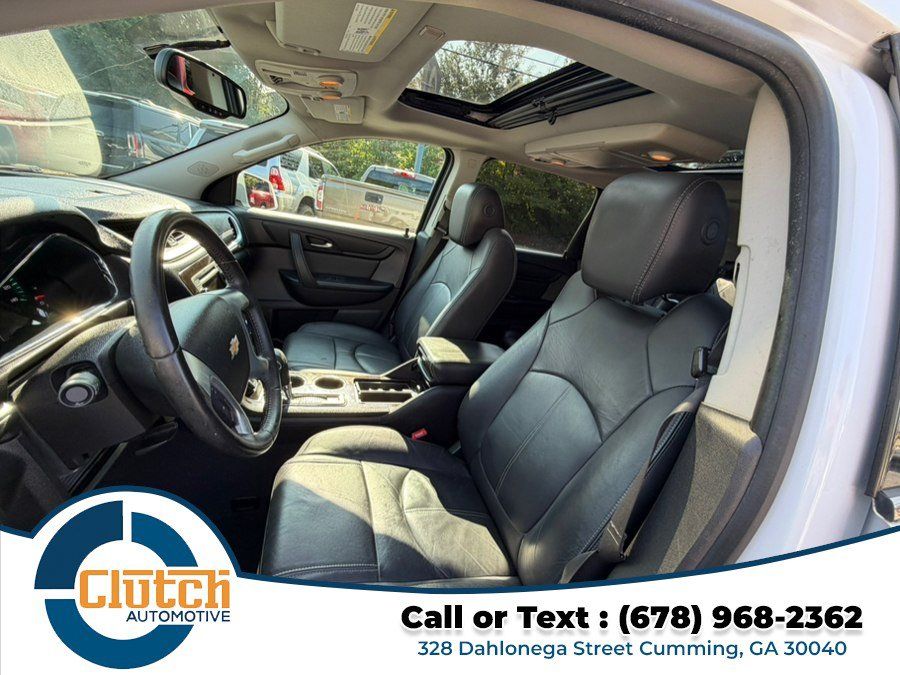Used 2016 Chevrolet Traverse LT FWD image 14