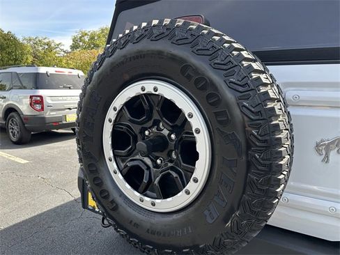 Certified 2021 Ford Bronco 4-Door w/ Sasquatch Package image 46