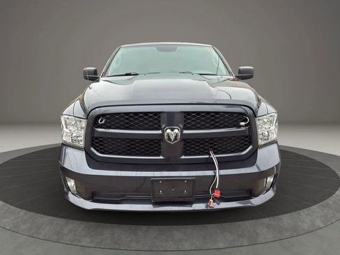 Used 2019 RAM 1500 Express w/ Express Value Package AWD/4WD image 2