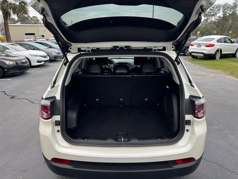 Used 2021 Jeep Compass Limited w/ Sun and Sound Group image 24