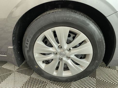 Used 2024 Nissan Sentra S FWD image 10