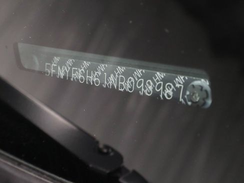 Used 2022 Honda Pilot Touring image 39