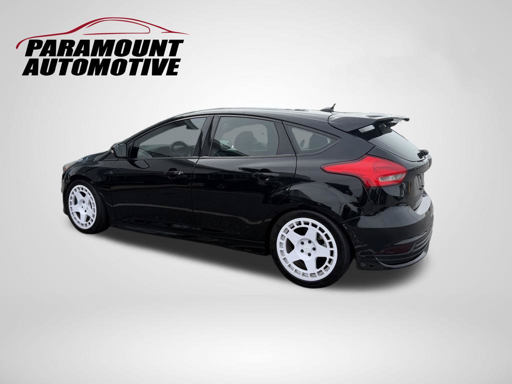 Used 2018 Ford Focus ST FWD image 5