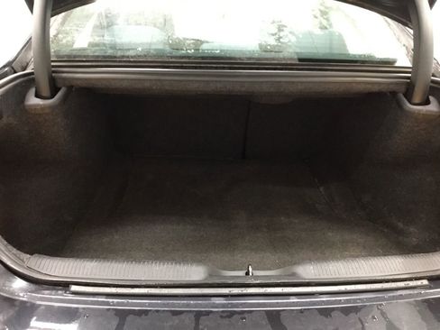 Used 2019 Dodge Charger SXT image 13