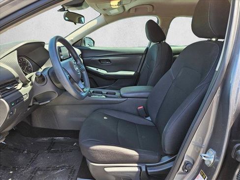 Used 2024 Nissan Sentra S FWD image 21