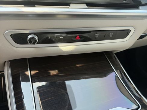 Used 2025 BMW X5 M60i AWD/4WD image 24