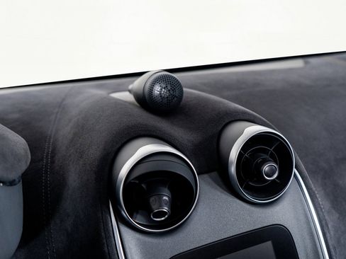 Used 2020 McLaren 600LT Spider image 41