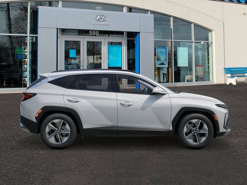 New 2026 Hyundai Tucson SEL image 7