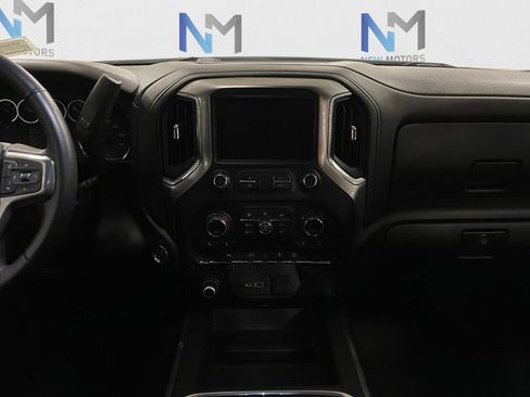 Used 2022 Chevrolet Silverado 1500 LT Trail Boss w/ Safety Package image 11