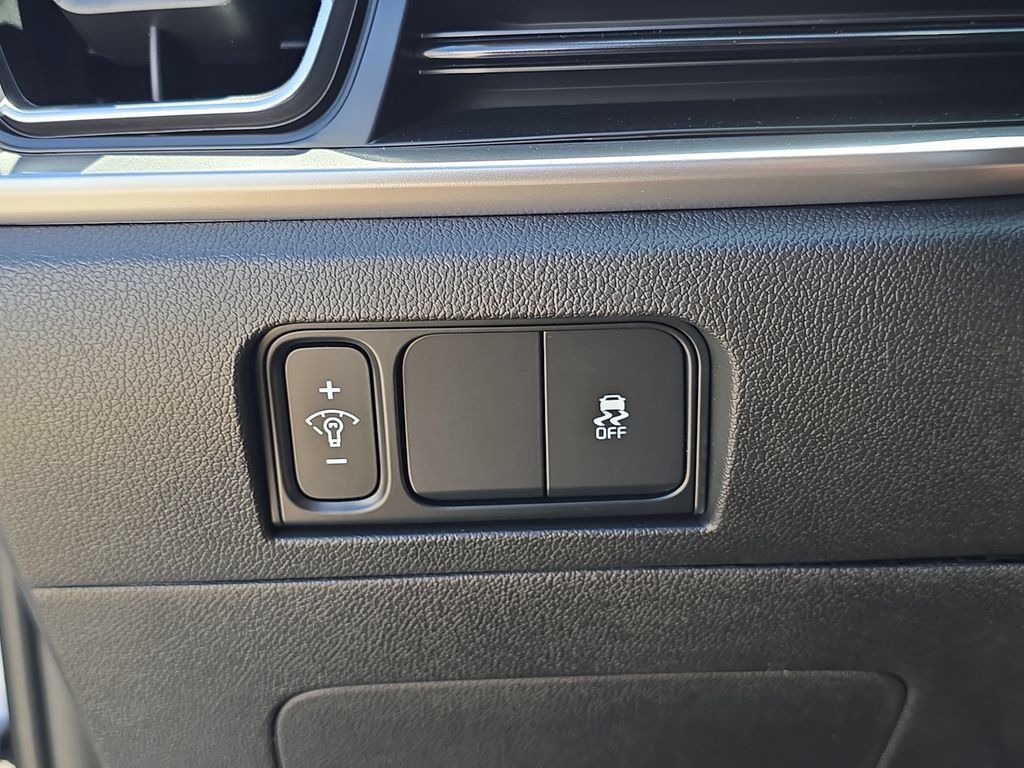 New 2026 Kia Sorento LX FWD image 26