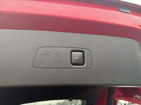 Used 2022 Lincoln Corsair Reserve w/ Elements Package AWD/4WD image 10