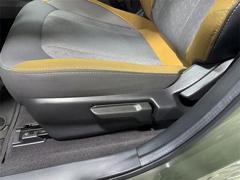 Used 2025 Subaru Crosstrek 2.5i Sport w/ Popular Package #4A image 12