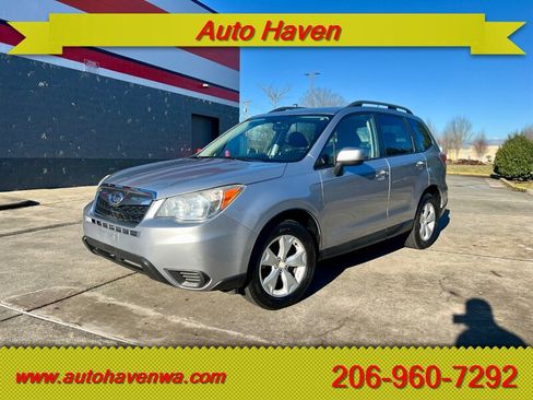 Used 2015 Subaru Forester 2.5i Premium w/ All-Weather Package AWD/4WD image 1