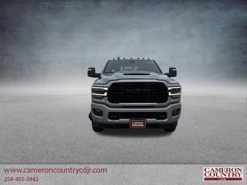 Used 2024 RAM 3500 Laramie w/ Night Edition AWD/4WD image 8