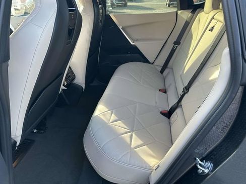 New 2026 BMW iX xDrive60 image 8
