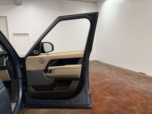 Used 2019 Land Rover Range Rover Supercharged AWD/4WD image 61