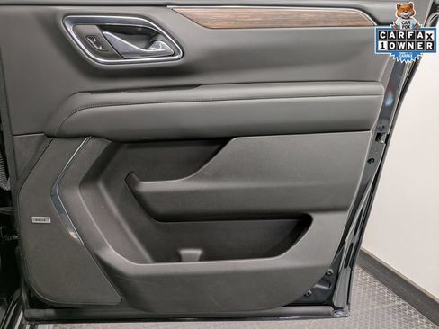 Used 2023 Chevrolet Suburban High Country AWD/4WD image 25