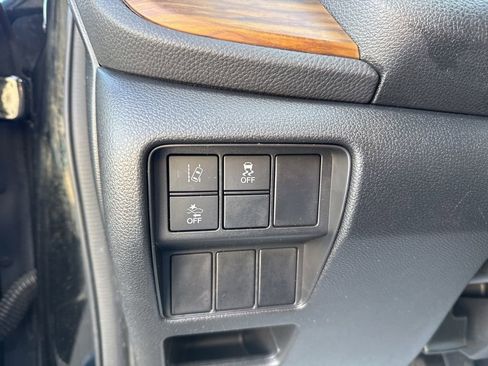 Used 2019 Honda CR-V EX image 16