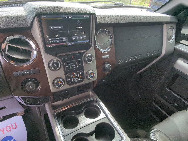 Used 2016 Ford F250 Lariat w/ Lariat Chrome Package AWD/4WD image 17
