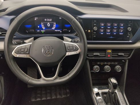 Used 2023 Volkswagen Taos SE w/ Black Wheel Package FWD image 22